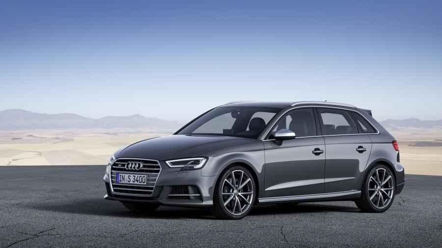  Audi S3 Sportback (8V) 2016 года  (WW) (фото 7 из 17)